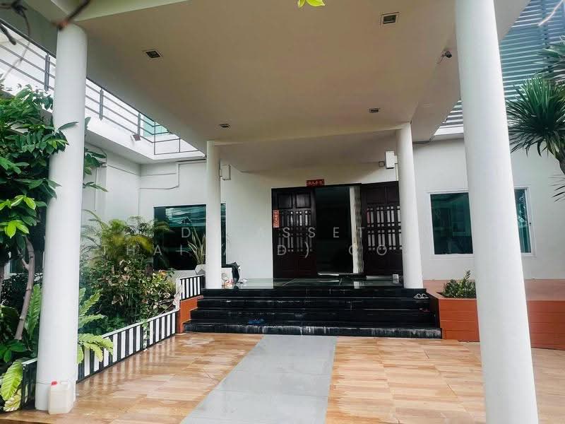 บ้านเดี่ยว 2 ชั้น ซอยลาดพร้าว41 แยก14 บ้านพร้อมสระว่ายน้ำ รหัส : H8315, กรุงเทพ, ลาดพร้าว, กรุงเทพ, 980 ตร.ม., บ้านเดี่ยว ขาย, โดย DD Asset (Thailand) Co.,Ltd, 500631126 - DDproperty.com