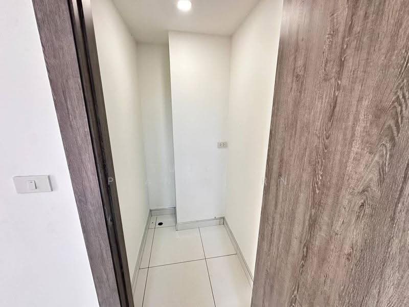 3-BR House, Chon Buri (Pattaya), Huai Yai, Bang Lamung (Pattaya), Chon Buri (Pattaya), 3 Bedrooms, 325 sqm, Single Detached House For Sale, by Sujika Puangngern, 500631148 - DDproperty.com
