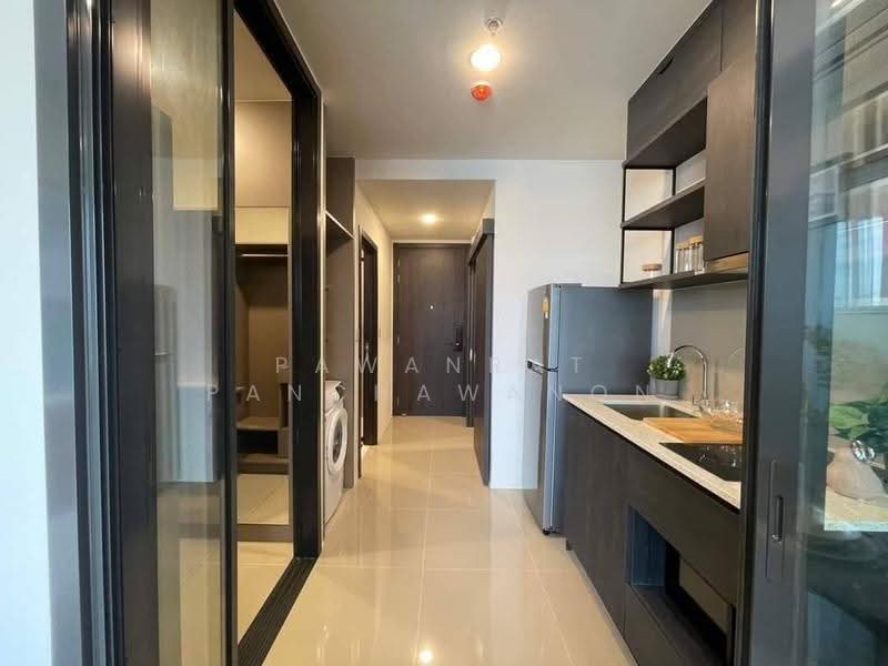 XT Huaikhwang, Bangkok, 244 Ratchadaphisek Road, Huai Khwang, Bangkok, 1 Bedroom, 30 sqm, Condo For Rent, by Pawanrat Panchawanon, 500631156 - DDproperty.com