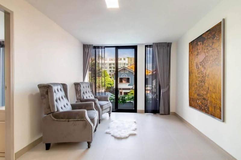 7-BR Villa, Chon Buri (Pattaya), Nong Pru, Bang Lamung (Pattaya), Chon Buri (Pattaya), 7 Bedrooms, 400 sqm, Villa For Sale, by Puttirat Kleebyam, 500631187 - DDproperty.com