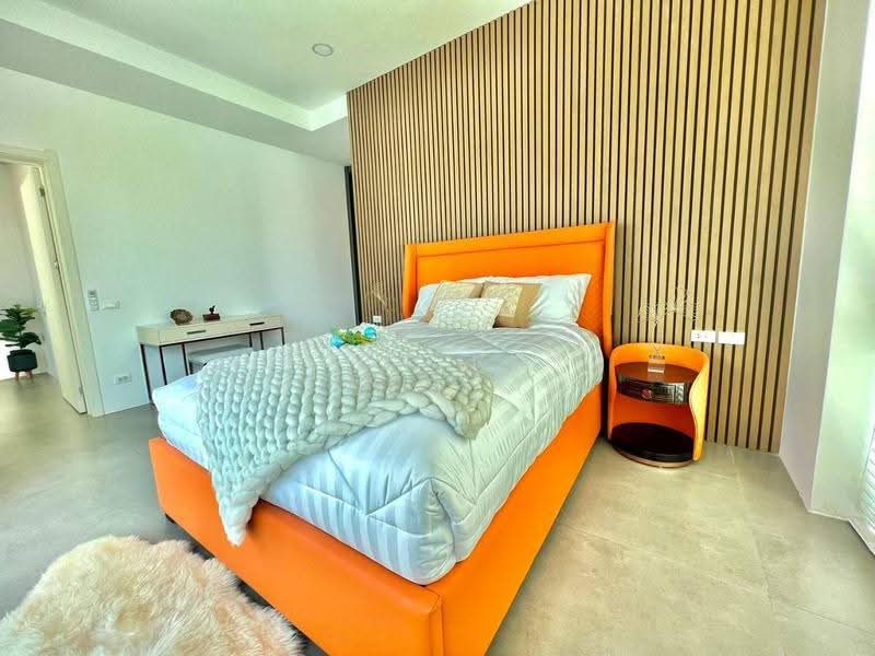 Palm Lakeside Villas, Chon Buri (Pattaya), Poong, Bang Lamung (Pattaya), Chon Buri (Pattaya), 5 Bedrooms, 579 sqm, Villa For Sale, by Puttirat Kleebyam, 500631231 - DDproperty.com