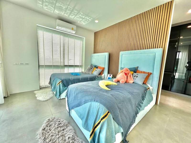 Palm Lakeside Villas, Chon Buri (Pattaya), Poong, Bang Lamung (Pattaya), Chon Buri (Pattaya), 5 Bedrooms, 579 sqm, Villa For Sale, by Puttirat Kleebyam, 500631231 - DDproperty.com
