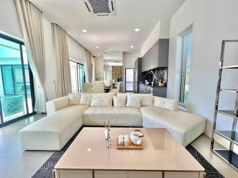 Palm Lakeside Villas : ปาล์ม เลคไซด์ วิลล่า, ชลบุรี, โป่ง, บางละมุง, ชลบุรี, 579 ตร.ม., วิลล่า ขาย, โดย Puttirat Kleebyam, 500631231 - DDproperty.com