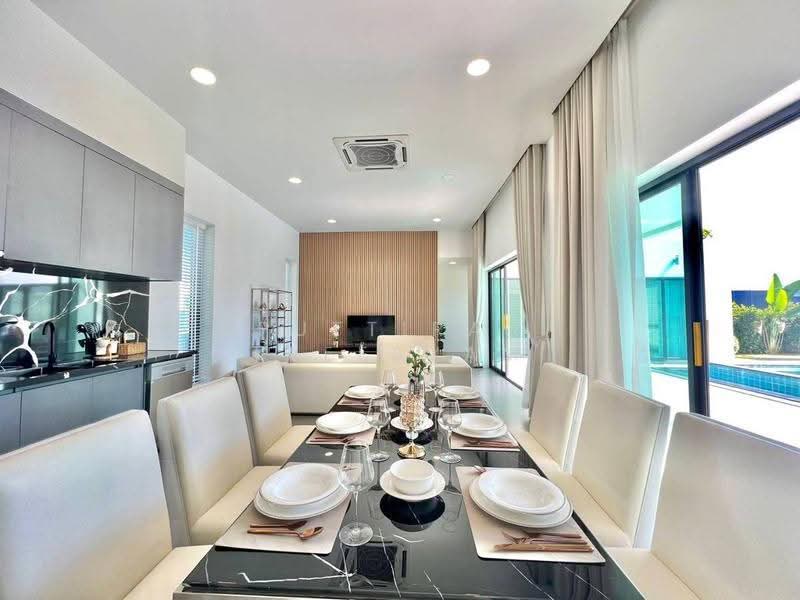 Palm Lakeside Villas, Chon Buri (Pattaya), Poong, Bang Lamung (Pattaya), Chon Buri (Pattaya), 5 Bedrooms, 579 sqm, Villa For Sale, by Puttirat Kleebyam, 500631231 - DDproperty.com