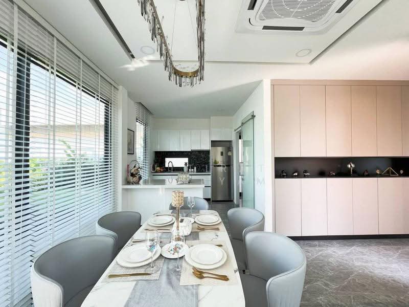 Palm Lakeside Villas, Chon Buri (Pattaya), Poong, Bang Lamung (Pattaya), Chon Buri (Pattaya), 3 Bedrooms, 285 sqm, Villa For Sale, by Puttirat Kleebyam, 500631241 - DDproperty.com