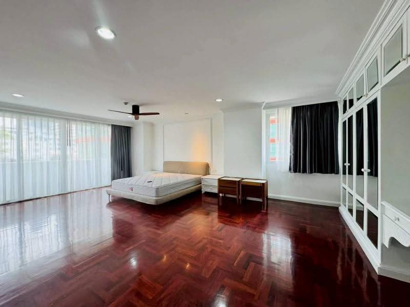 Charan Tower Residences by Aspira, Bangkok, 19 Soi Sukhumvit 43, Khlong Tan Nua, Watthana, Bangkok, 4 Bedrooms, 680 sqm, Apartment For Rent, by Vimol Kogar, 500631296 - DDproperty.com