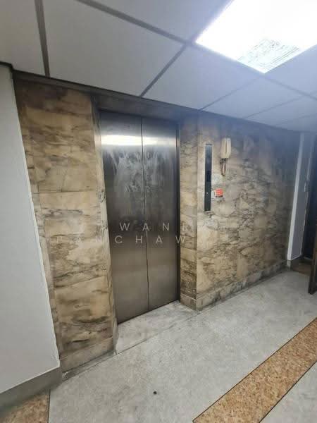10-BR Townhouse, Bangkok, Din Daeng, Bangkok, 10+ Bedrooms, 640 sqm, Townhouse For Sale, by Pawanrat Panchawanon, 500631386 - DDproperty.com