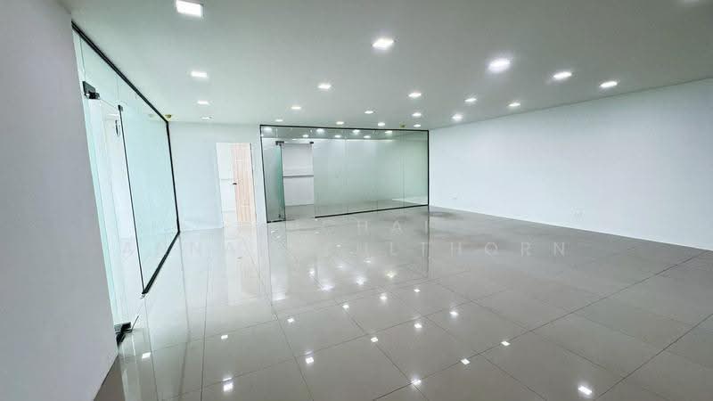 Office Space for Rent in Chong Nonsi, Bangkok, Chong Nonsi, Yan Nawa, Bangkok, , 150 sqm, Office Space For Rent, by Vichai Annavakulthorn, 500631399 - DDproperty.com