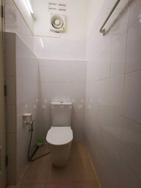 3-BR Townhouse, Bangkok, Din Daeng, Bangkok, 3 Bedrooms, 224 sqm, Townhouse For Sale, by Pawanrat Panchawanon, 500631439 - DDproperty.com