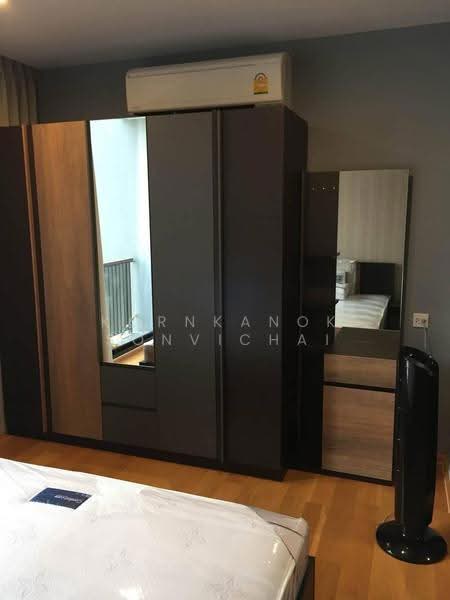 Noble Revo Silom, Bangkok, 88 Soi Surasak Surasak Road, Silom, Bang Rak, Bangkok, 1 Bedroom, 34 sqm, Condo For Rent, by Kornkanok Sonvichai, 500631441 - DDproperty.com