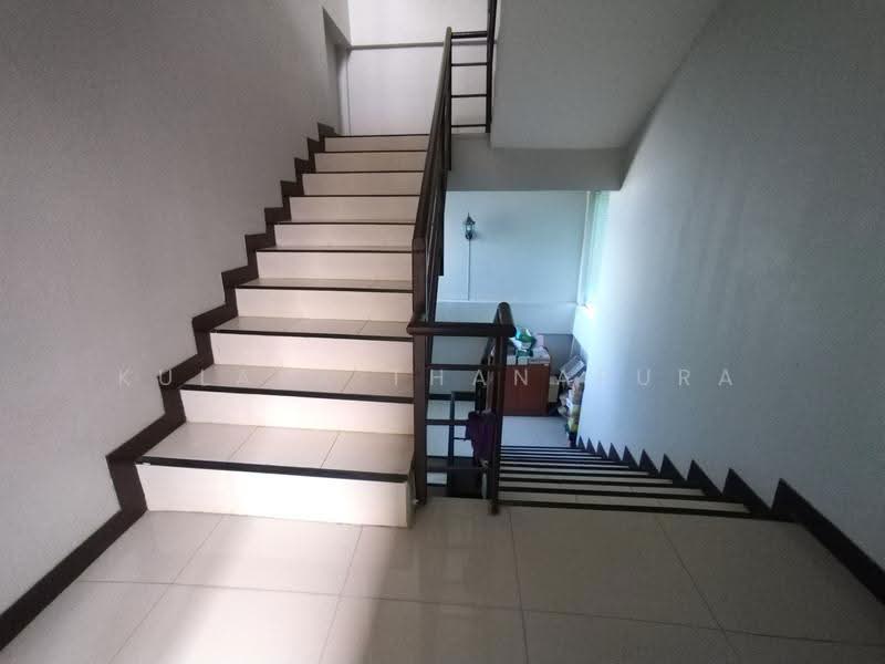 บ้านเดี่ยว 3 ชั้น ถ.อุดร-สามพร้าว ต.สามพร้าว อ.เมืองอุดรธานี, อุดรธานี, อุดรธานี-สามพร้าว, สามพร้าว, เมืองอุดรธานี, อุดรธานี, 300 ตร.ม., บ้านเดี่ยว ขาย, โดย Kulaya Thanapura, 500631487 - DDproperty.com