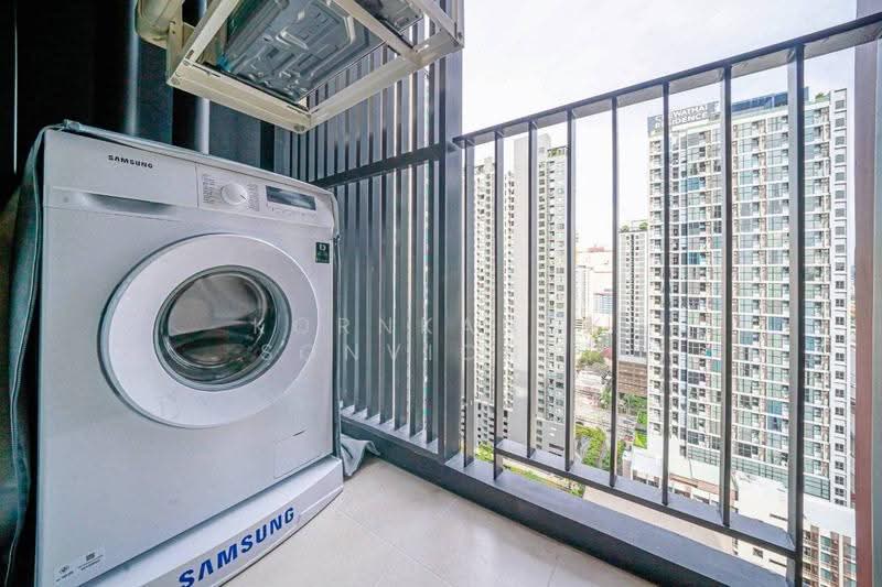 Life Asoke Hype, Bangkok, 339 Chaturathit Rd, Makkasan, Ratchathewi, Bangkok, 1 Bedroom, 30 sqm, Condo For Rent, by Kornkanok Sonvichai, 500631497 - DDproperty.com
