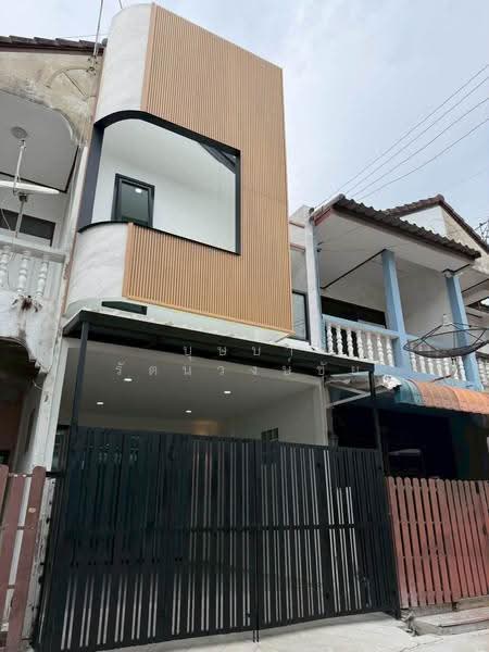 ขายบ้านสวย สไตล์โมเดิร์ท รีโนเวทใหม่ สวย พร้อมอยู่ ซ.วิภาวดีรังสิต 84ม.พิพรพงษ์, Bangkok, วิภาวดีรังสิต, Sanam Bin, Don Mueang, Bangkok, 2 Bedrooms, 130 sqm, Townhouse For Sale, by บุษบา รัตนวงษ์ชัย, 500631659 - DDproperty.com