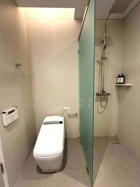 The Lumpini 24, Bangkok, Sukhumvit 24 Road, Khong Tan, Khlong Toei, Bangkok, 2 Bedrooms, 55 sqm, Condo For Rent, by Pawanrat Panchawanon, 500631672 - DDproperty.com