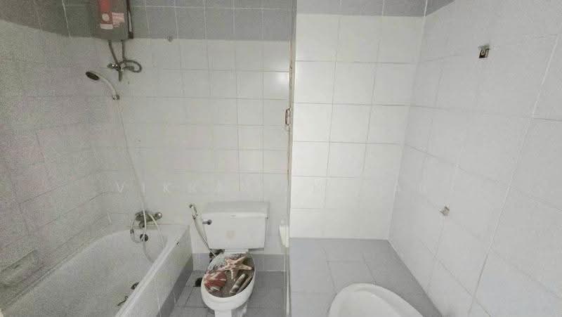 Pattaya Del Ray Condominium, Chon Buri (Pattaya), Bang Lamung, Bang Lamung (Pattaya), Chon Buri (Pattaya), 1 Bedroom, 116 sqm, Condo For Sale, by Vikrant Kokar, 500631751 - DDproperty.com
