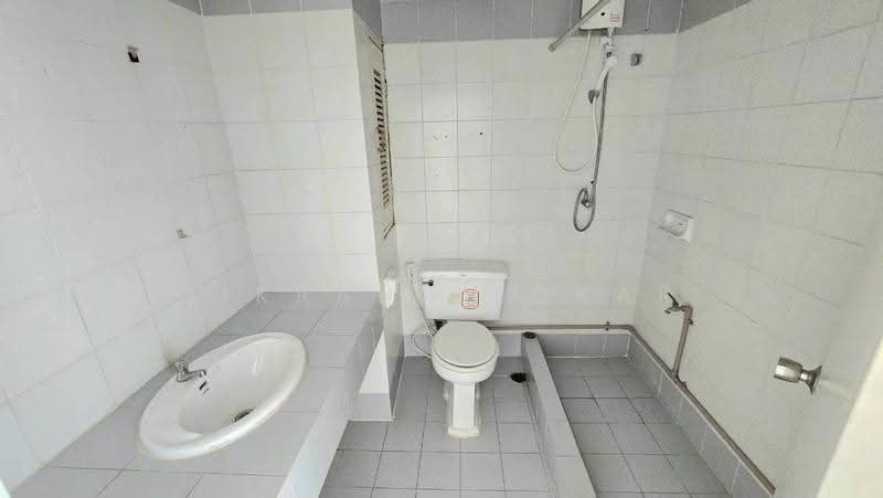 Pattaya Del Ray Condominium, Chon Buri (Pattaya), Bang Lamung, Bang Lamung (Pattaya), Chon Buri (Pattaya), 1 Bedroom, 116 sqm, Condo For Sale, by Vikrant Kokar, 500631751 - DDproperty.com