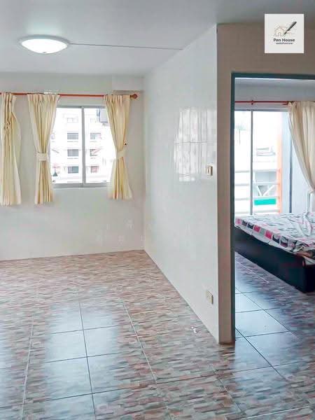 Asakan Place Ramkhamhaeng 105/1, Bangkok, QM83+85G, Ramkhamhaeng 105/1 Alley, Khwaeng Hua Mak, Hua Mak, Bang Kapi, Bangkok, 1 Bedroom, 30 sqm, Condo For Sale, by เพ็ญศิริ ตุ้มเทียน, 500631764 - DDproperty.com