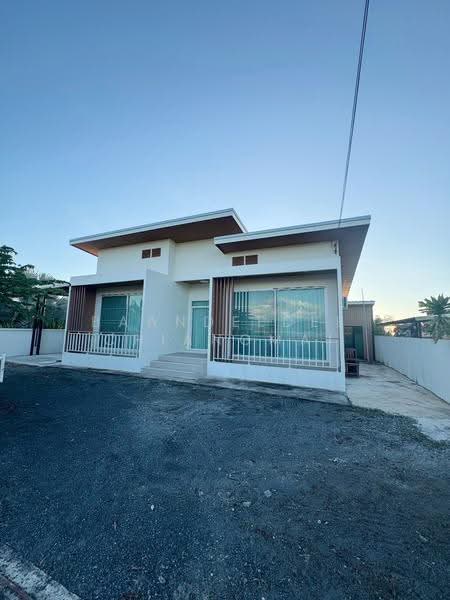 A house for rent near Mae Kue Market, Chiang Mai Rental Price: 20,000 THB / month No.12H570, Chiang Mai, Sa Nga Ban, Doi Saket, Chiang Mai, 3 Bedrooms, 100 sqm, Single Detached House For Rent, by Baandeedee Chiangmai, 500631765 - DDproperty.com