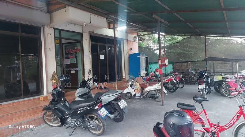 The bulding in front of Nicomrhochana ayutthaya, Phra Nakhon Si Ayutthaya, Tha-nu, Uthai, Phra Nakhon Si Ayutthaya, , 5,000 sqm, Shophouse For Sale, by Kanueng Noppornpitak, 500631776 - DDproperty.com