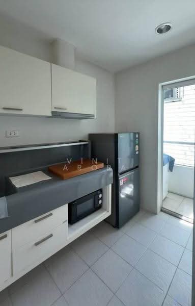 Q House Condo Sathorn, Bangkok, Thonburi Road, Khlong Ton Sai, Khlong San, Bangkok, 1 Bedroom, 46 sqm, Condo For Rent, by Vinit Arora, 500631849 - DDproperty.com