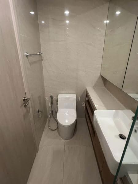 Noble Form Thonglor, Bangkok, Sukhumvit 55, Khlong Tan Nua, Watthana, Bangkok, 2 Bedrooms, 63 sqm, Condo For Rent, by Sophia Leung, 500631854 - DDproperty.com