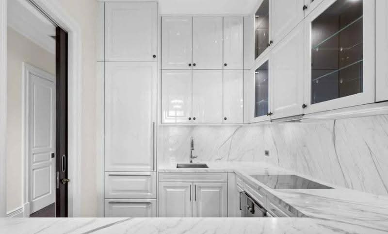 98 Wireless, Bangkok, 98 Wireless Road, Lumphini, Pathum Wan, Bangkok, 2 Bedrooms, 151 sqm, Condo For Sale, by Vinit Arora, 500631861 - DDproperty.com