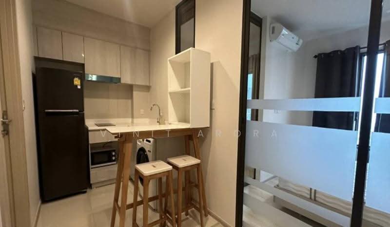 Life One Wireless, Bangkok, 1 Wireless Road, Lumphini, Pathum Wan, Bangkok, 1 Bedroom, 35 sqm, Condo For Sale, by Vinit Arora, 500631888 - DDproperty.com