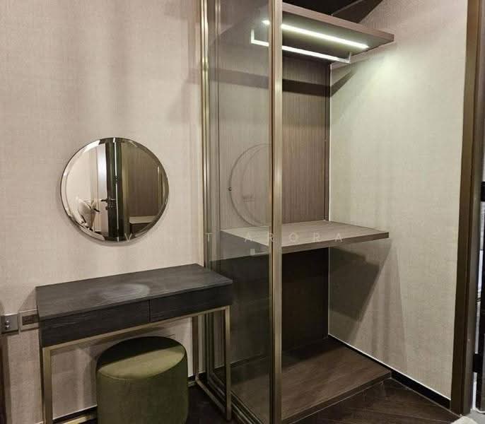 The Esse Sukhumvit 36, Bangkok, Soi Sukhumvit 36, Sukhumvit Road, Phra Kanong, Khlong Toei, Bangkok, 1 Bedroom, 38 sqm, Condo For Rent, by Vinit Arora, 500631905 - DDproperty.com