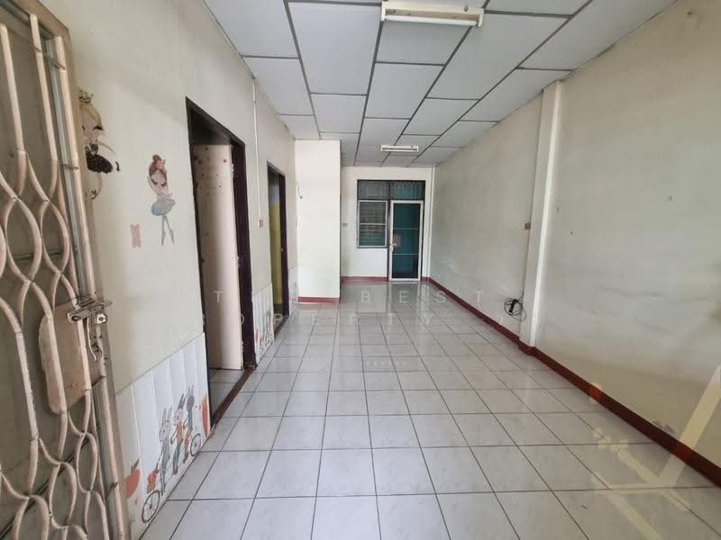 ร้อยหลัง วังหิน, Chon Buri (Pattaya), Surasak, Si Racha, Chon Buri (Pattaya), 2 Bedrooms, 100 sqm, Townhouse For Sale, by The Best Property วา, 500631947 - DDproperty.com