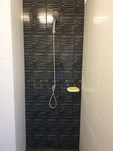 The Trust Condo Ngamwongwan, Nonthaburi, 74 Ngamwongwan Road, Bang Khen, Muang Nonthaburi, Nonthaburi, 1 Bedroom, 30 sqm, Condo For Sale, by Living Real Estates, 500631950 - DDproperty.com