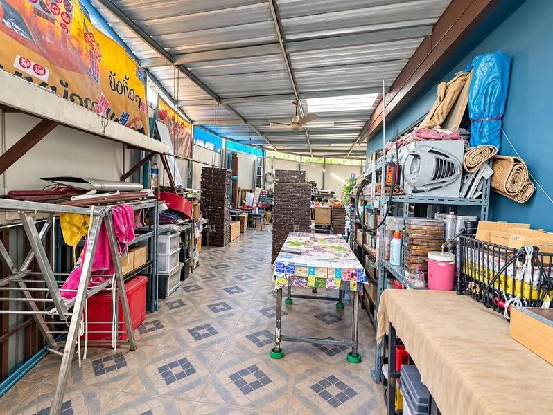 Pruksa Ville 42 Terdthai-Kalpapruk, Bangkok, Terdthai Road (opposite Soi Terdthai 72), Bang Wa, Phasi Charoen, Bangkok, 3 Bedrooms, 200 sqm, Townhouse For Sale, by ภัทรนัน อิศรางกูร ณ อยุธยา, 500632016 - DDproperty.com