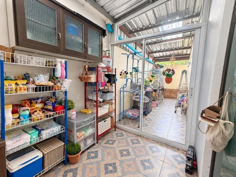 Pruksa Ville 42 Terdthai-Kalpapruk, Bangkok, Terdthai Road (opposite Soi Terdthai 72), Bang Wa, Phasi Charoen, Bangkok, 3 Bedrooms, 200 sqm, Townhouse For Sale, by ภัทรนัน อิศรางกูร ณ อยุธยา, 500632016 - DDproperty.com