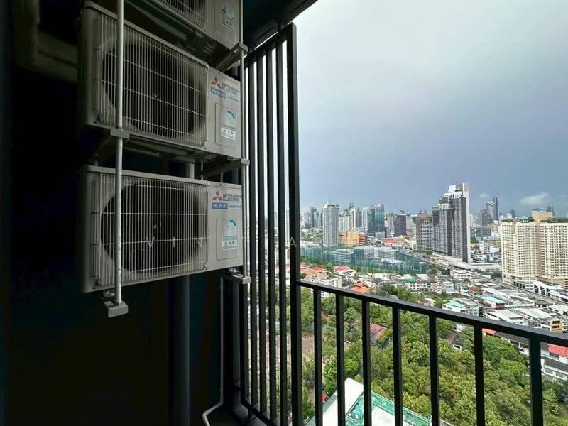 IDEO Sukhumvit Rama 4, Bangkok, Soi Sukhumvit 44, Sukhumvit Road, Phra Kanong, Khlong Toei, Bangkok, 2 Bedrooms, 45 sqm, Condo For Rent, by Vinit Arora, 500632083 - DDproperty.com
