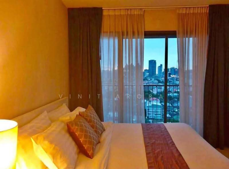 Noble Solo, Bangkok, 988 Thong Lo, Khlong Tan Nua, Watthana, Bangkok, 1 Bedroom, 70 sqm, Condo For Rent, by Vinit Arora, 500632253 - DDproperty.com