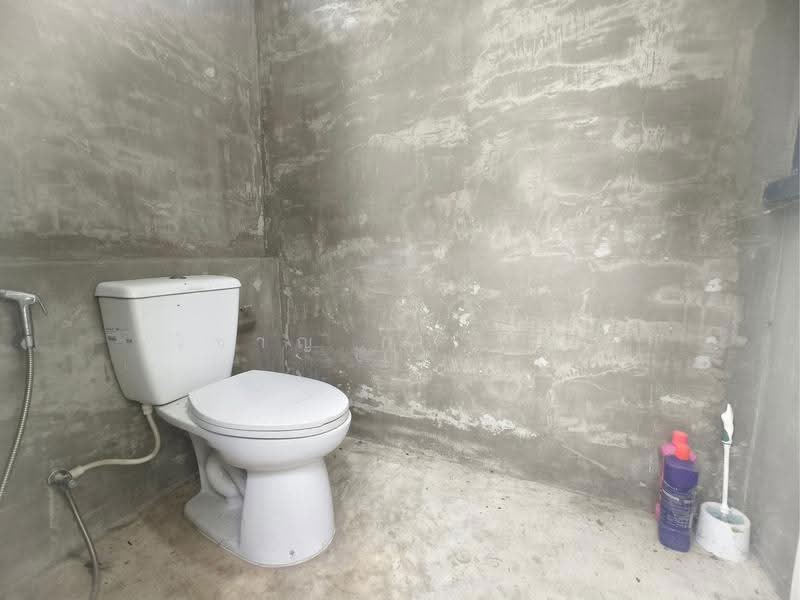 soi mistine, Bangkok, Rat Phatthana, Saphan Sung, Bangkok, 3 Bedrooms, 400 sqm, Single Detached House For Sale, by Wicharn Kaonah, 500632264 - DDproperty.com