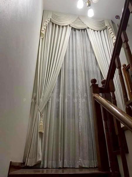 3-BR House, Bangkok, Praborommaharatchawang, Phra Nakhon, Bangkok, 3 Bedrooms, 280 sqm, Single Detached House For Sale, by Pawanrat Panchawanon, 500632269 - DDproperty.com