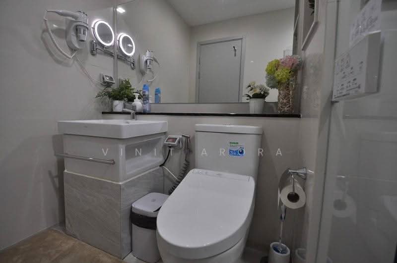 Life Sukhumvit 62, Bangkok, Soi Sukhumvit 62, Bang Chak, Phra Khanong, Bangkok, 1 Bedroom, 30 sqm, Condo For Sale, by Vinit Arora, 500632276 - DDproperty.com