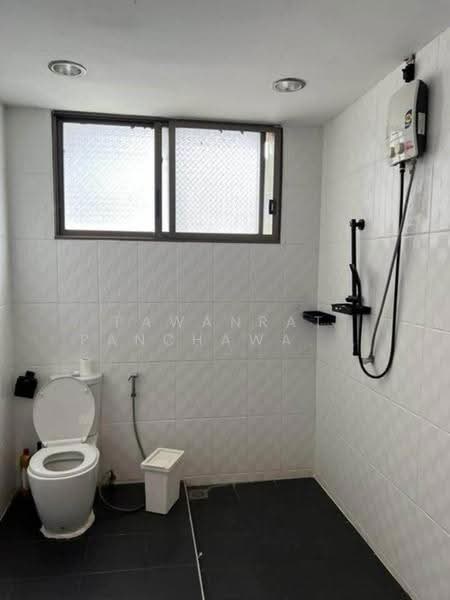 undefined, Bangkok, Khong Tan, Khlong Toei, Bangkok, 3 Bedrooms, 263 sqm, Single Detached House For Rent, by Pawanrat Panchawanon, 500632294 - DDproperty.com