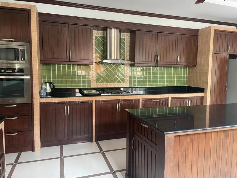 undefined, Chon Buri (Pattaya), Nong Pru, Bang Lamung (Pattaya), Chon Buri (Pattaya), 5 Bedrooms, 750 sqm, Single Detached House For Sale, by Tanawan Surichai, 500632313 - DDproperty.com