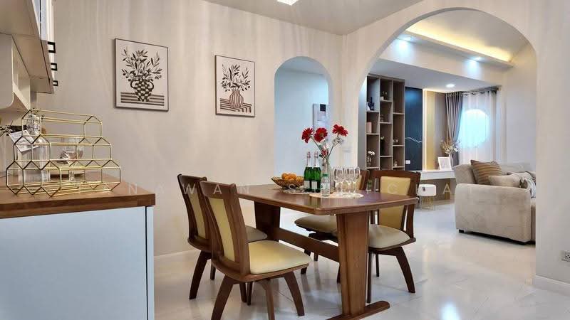 3-BR House, Chon Buri (Pattaya), Nong Pru, Bang Lamung (Pattaya), Chon Buri (Pattaya), 3 Bedrooms, 204 sqm, Single Detached House For Sale, by Tanawan Surichai, 500632330 - DDproperty.com