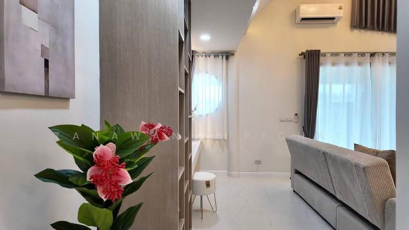 3-BR House, Chon Buri (Pattaya), Nong Pru, Bang Lamung (Pattaya), Chon Buri (Pattaya), 3 Bedrooms, 204 sqm, Single Detached House For Sale, by Tanawan Surichai, 500632330 - DDproperty.com