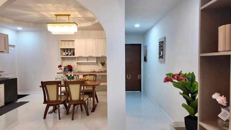 3-BR House, Chon Buri (Pattaya), Nong Pru, Bang Lamung (Pattaya), Chon Buri (Pattaya), 3 Bedrooms, 204 sqm, Single Detached House For Sale, by Tanawan Surichai, 500632330 - DDproperty.com