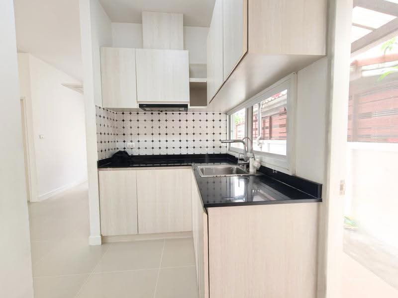 Parkway Chalet Ramkhamhaeng, Bangkok, 103 Ramkhamhaeng Road, Min Buri, Bangkok, 3 Bedrooms, 180 sqm, Single Detached House For Sale, by Wicharn Kaonah, 500632409 - DDproperty.com