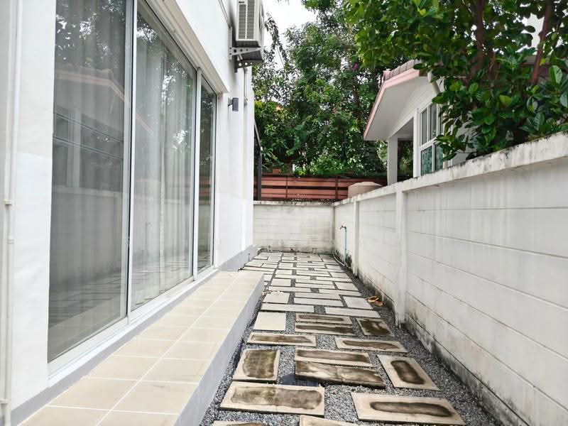 Parkway Chalet Ramkhamhaeng, Bangkok, 103 Ramkhamhaeng Road, Min Buri, Bangkok, 3 Bedrooms, 180 sqm, Single Detached House For Sale, by Wicharn Kaonah, 500632409 - DDproperty.com