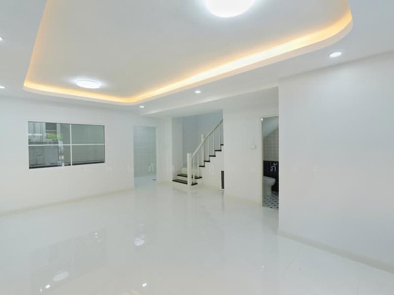 Baan Pruksa 13 Rangsit-Klong 3, Pathum Thani, Moobaan Pruksa 13, Khlong Sam, Khlong Luang, Pathum Thani, 3 Bedrooms, 72 sqm, Townhouse For Sale, by พิมพ์นภัส ภูธนภัทร, 500632424 - DDproperty.com
