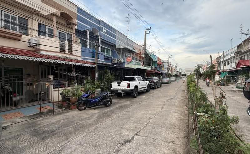 Moobaan Nattakan Phetkasem 112, Bangkok, Soi Petchkasem 112, Nong Kang Plu, Nong Khaem, Bangkok, 4 Bedrooms, 100 sqm, Townhouse For Sale, by The Best Property ฟ้าใส, 500632455 - DDproperty.com