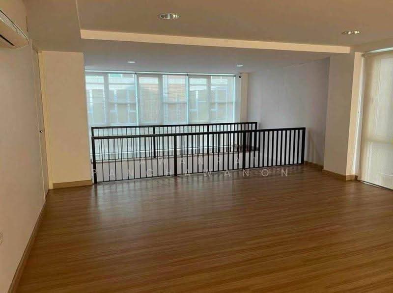 undefined, Bangkok, Bang Chak, Phra Khanong, Bangkok, 2 Bedrooms, 585 sqm, Townhouse For Rent, by Pawanrat Panchawanon, 500632514 - DDproperty.com