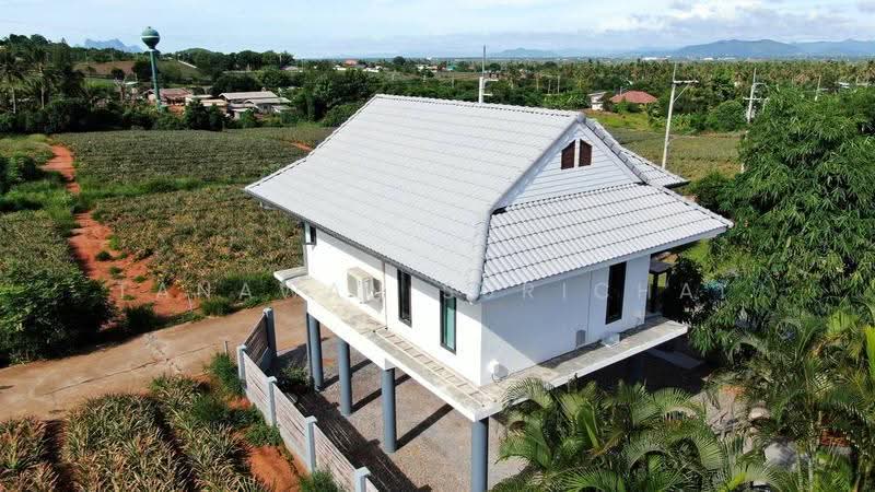 วิลล่า 4-ห้องนอน, ประจวบคีรีขันธ์, วังก์พง, ปราณบุรี, ประจวบคีรีขันธ์, 240 ตร.ม., วิลล่า ขาย, โดย Tanawan Surichai, 500632527 - DDproperty.com