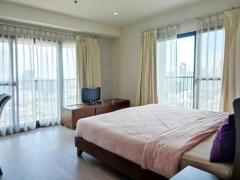 Noble Remix, Bangkok, 772 Soi Sukhumvit 36, Sukhumvit Road, Khong Tan, Khlong Toei, Bangkok, 3 Bedrooms, 102 sqm, Condo For Sale, by Sauwanee Sisutat, 500632569 - DDproperty.com