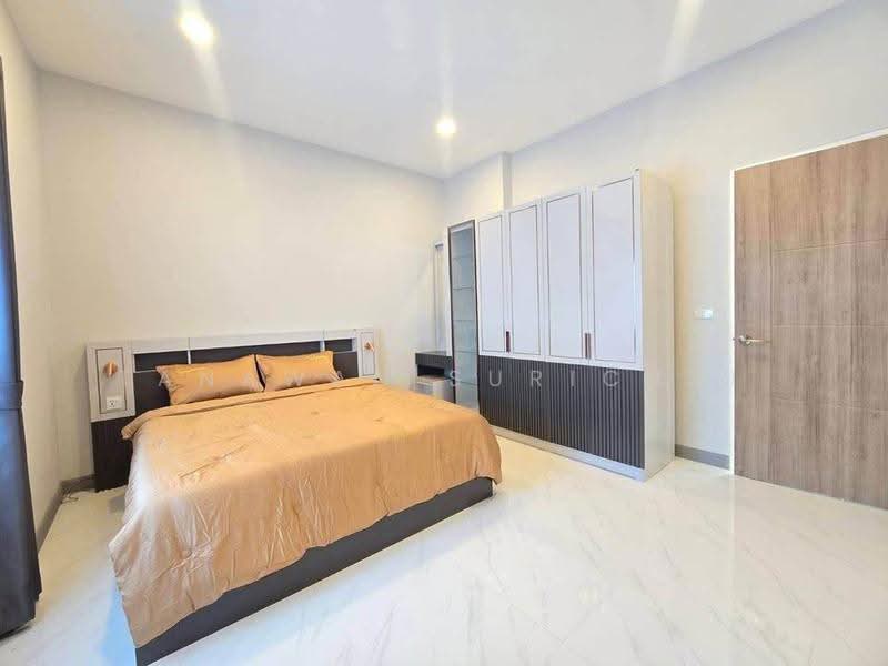 3-BR House, Prachuap Khiri Khan, Hin Lek Fai, Hua Hin, Prachuap Khiri Khan, 3 Bedrooms, 204 sqm, Single Detached House For Sale, by Tanawan Surichai, 500632575 - DDproperty.com